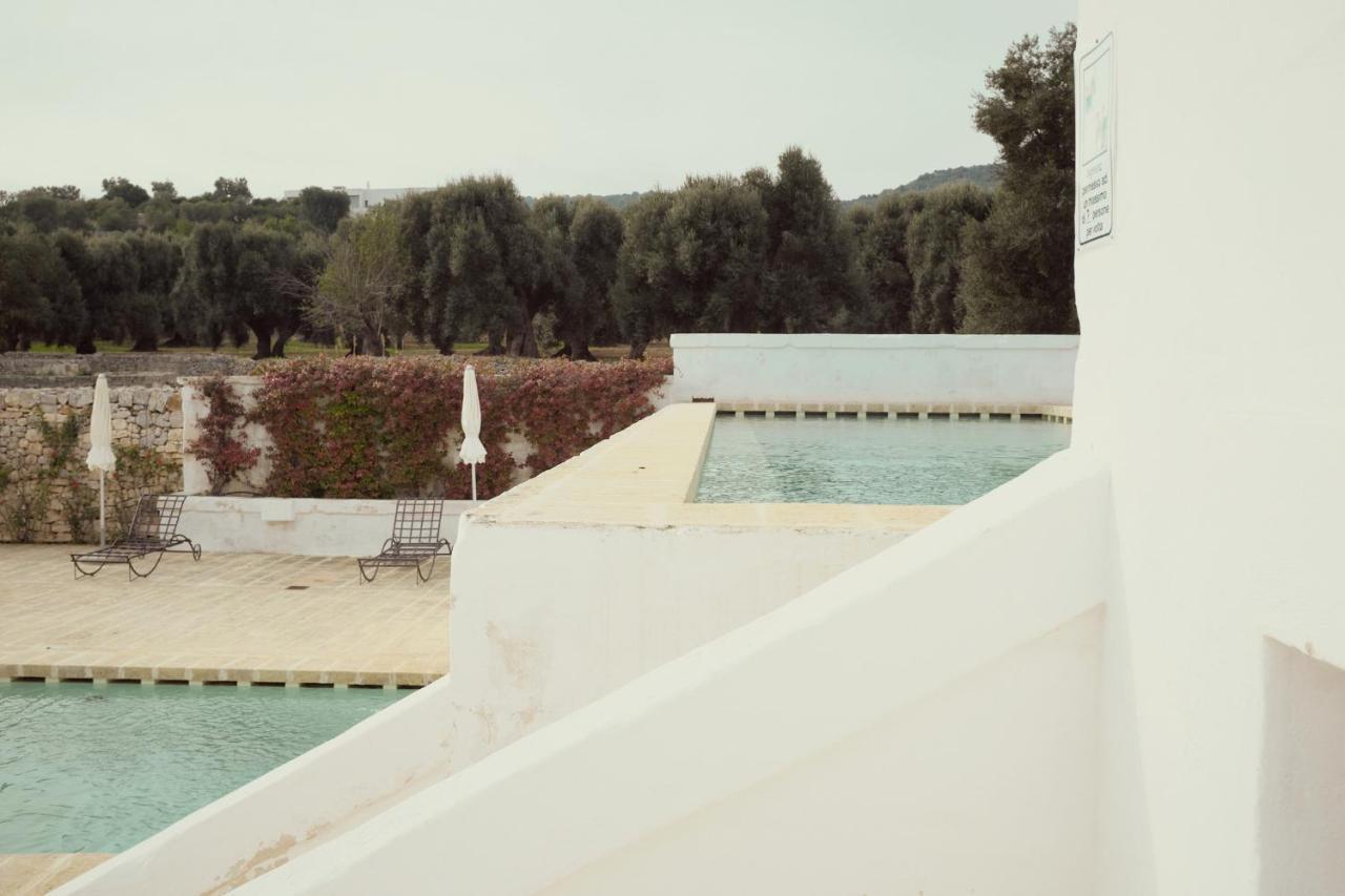 Masseria Le Carrube Остуни Экстерьер фото